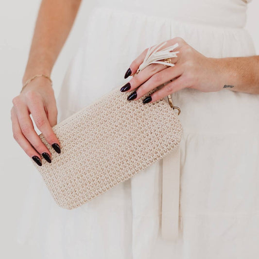 Rome Raffia Clutch Card Wallet Wristlet: Tan